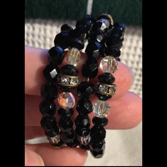 Vintage~Black & Clear Crystals Bracelet with Rhinestone Rondel Spacers - Picture 4 of 5